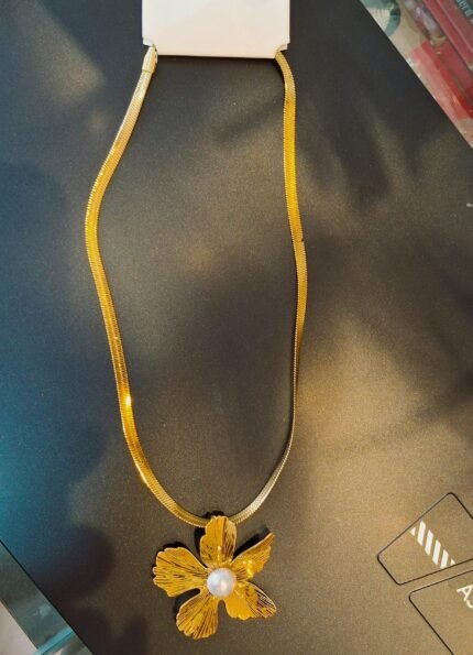 Elegant Gold Plated Necklace